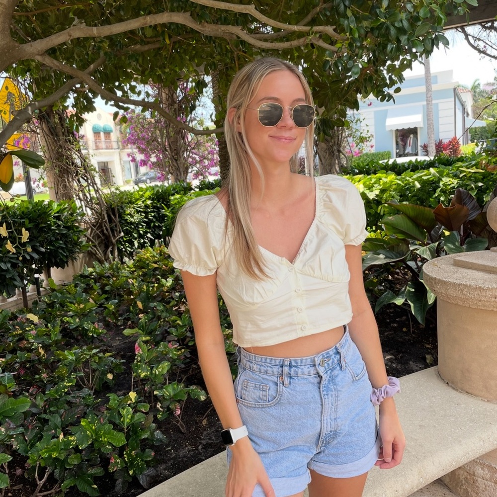 Princess Polly soft yellow Top